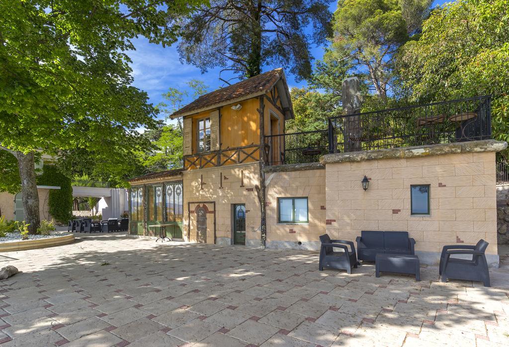 Willa Domaine Du Mont Leuze Villefranche-sur-Mer Zewnętrze zdjęcie